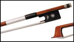 Model 60 Pernambuco Violin Bow